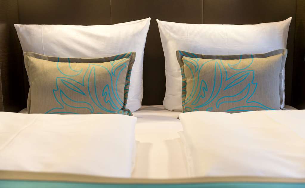 Motel One Muenchen-Campus 3*