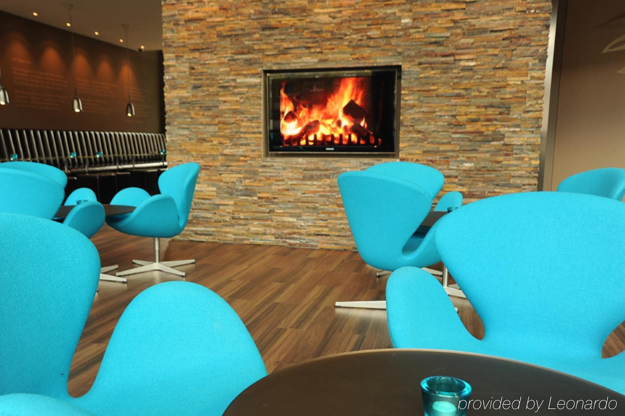 Hotel One München-campus 3*